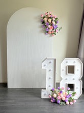 Load image into Gallery viewer, Package Hire includes 1 wooden ripple backdrop 2.15m H x 1.2m W +1 plinth + 2 flowers