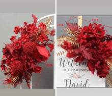 Load image into Gallery viewer, 2 Mdf wooden backdrops + 1 plinth + 2 flowers