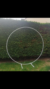 Package includes flowers + round frame + 2 flowers side + 6m curtain + ottoman
