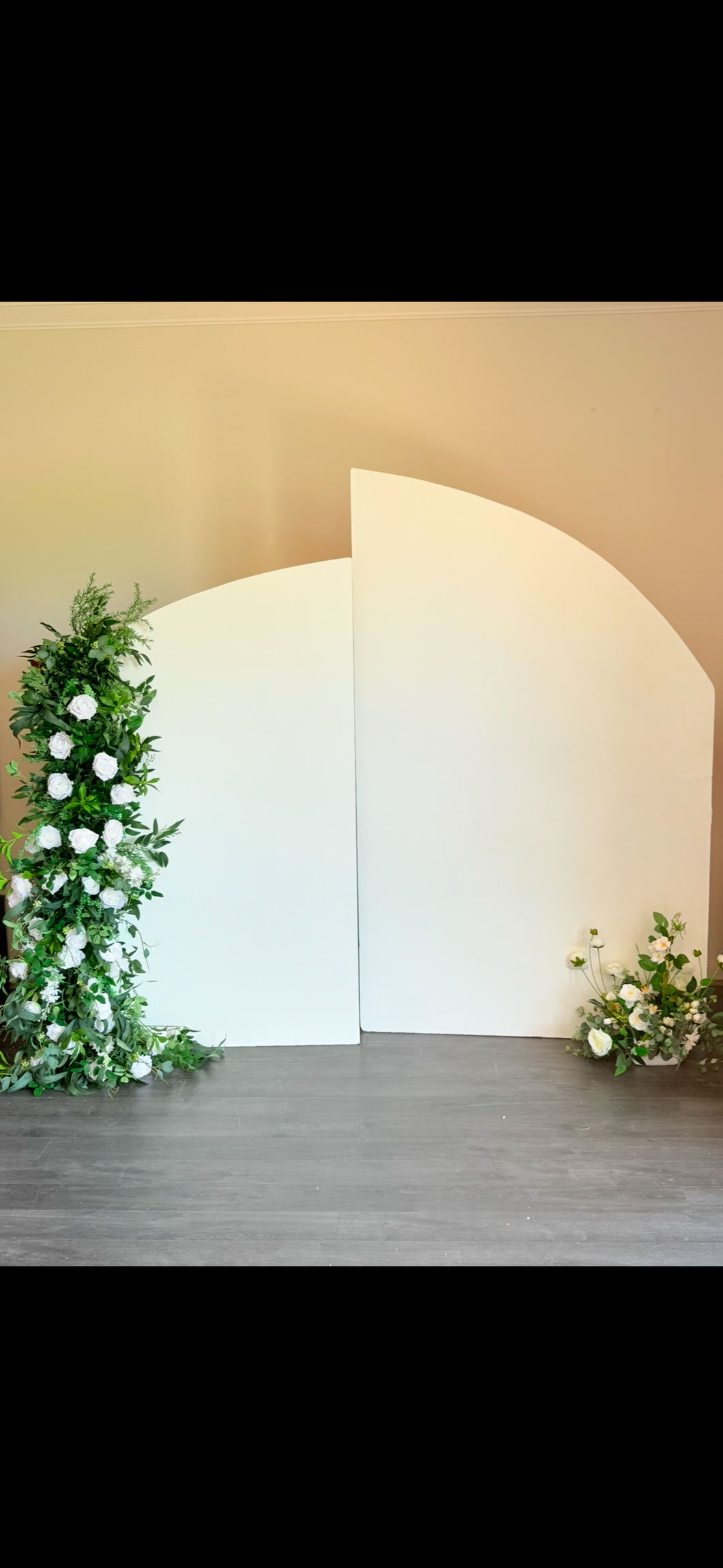 Package Hire includes 2 flowers + 2 wooden backdrops 2mH x 1.2m w & 1.6m H x 1m W