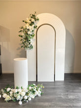 Load image into Gallery viewer, Package Hire includes 2 flowers +1 backdrop +1 ripple plinth
