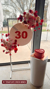 package hire easel or frame + plain acrylic sign + 2 flowers + 1 plinth