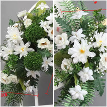 Load image into Gallery viewer, 2 Mdf wooden backdrops + 1 plinth + 2 flowers
