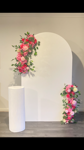 Package Hire includes 2 flowers + 1 backdrop +1 ripple plinth