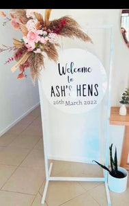 package hire easel or frame + plain acrylic sign + 2 flowers + 1 plinth