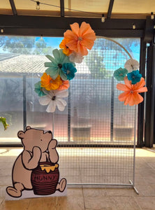 White arch mesh frame 215cm height x 120cm width(no plinth)